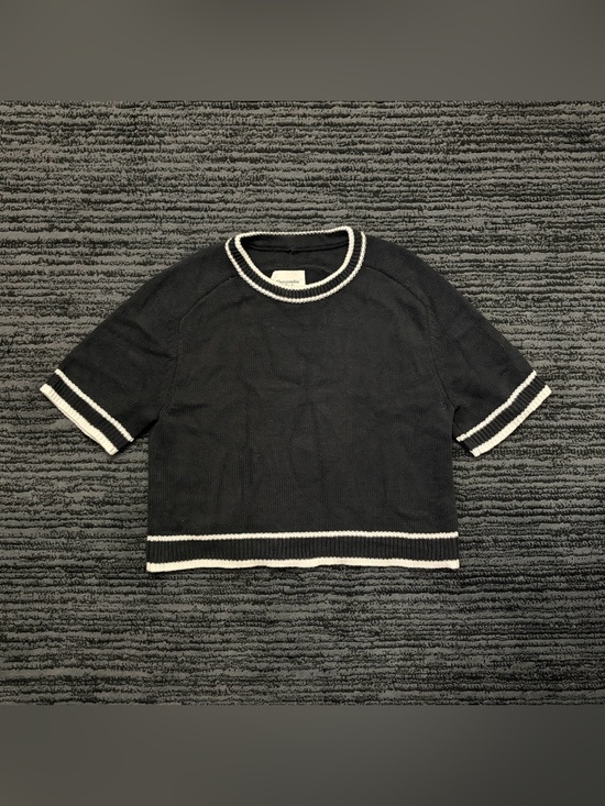 Abercrombie & Fitch Sweaters - Abercrombie & Fitch thick stripe rib short sleeve sweater top